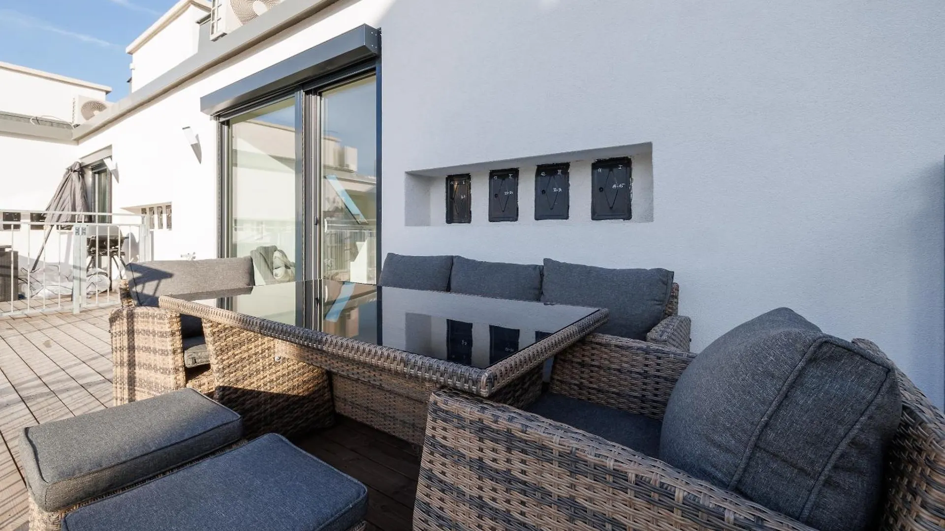 Symphony Apartments 41 - Modern Loft With Terrace And Grill In Central Location Вена Австрия